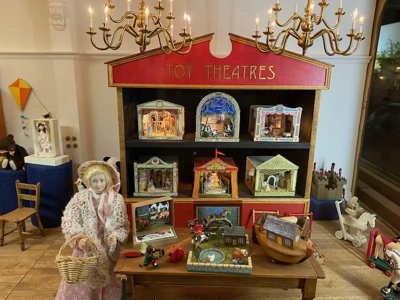 Leonardslee Gardens dollhouse museum toy shop