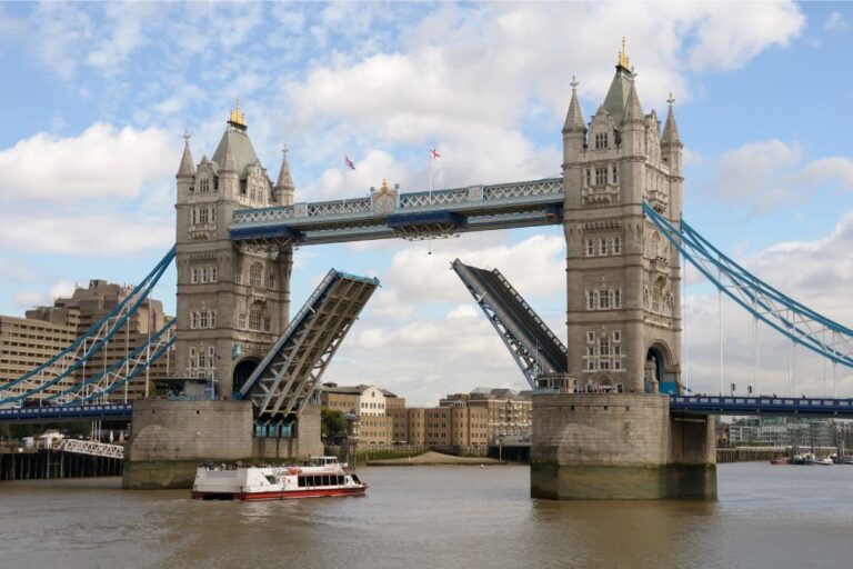 Tower bridge London